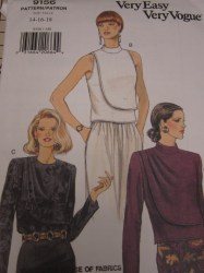 9156 EZ VOGUE BACK BUTTON OVERLAY BLOUSE SLVS OR NOT PATTERN 14-18